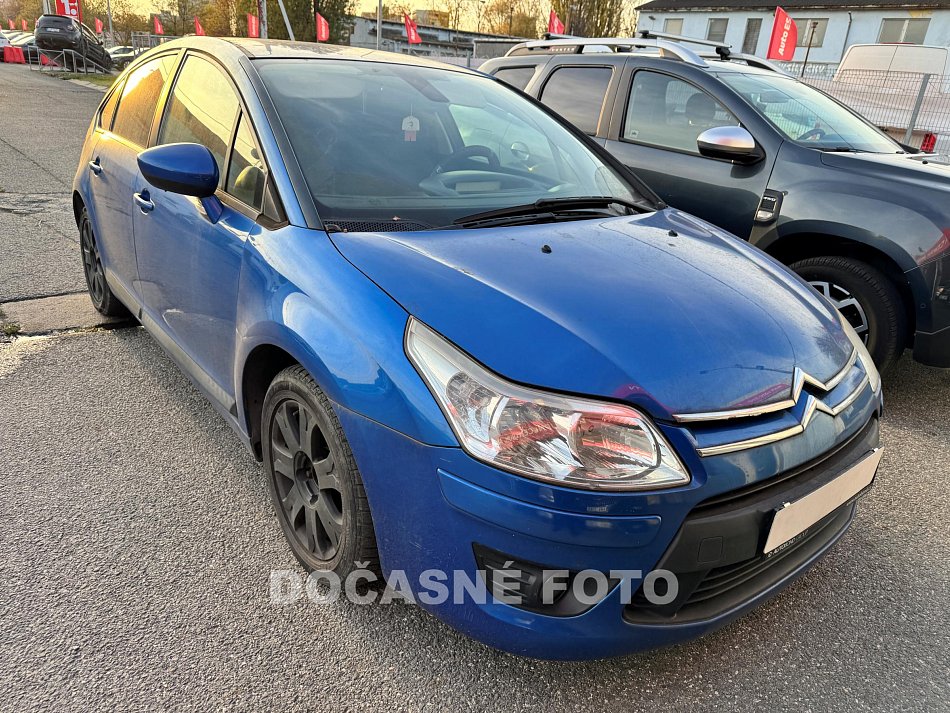 Citroën C4 1.4 i 