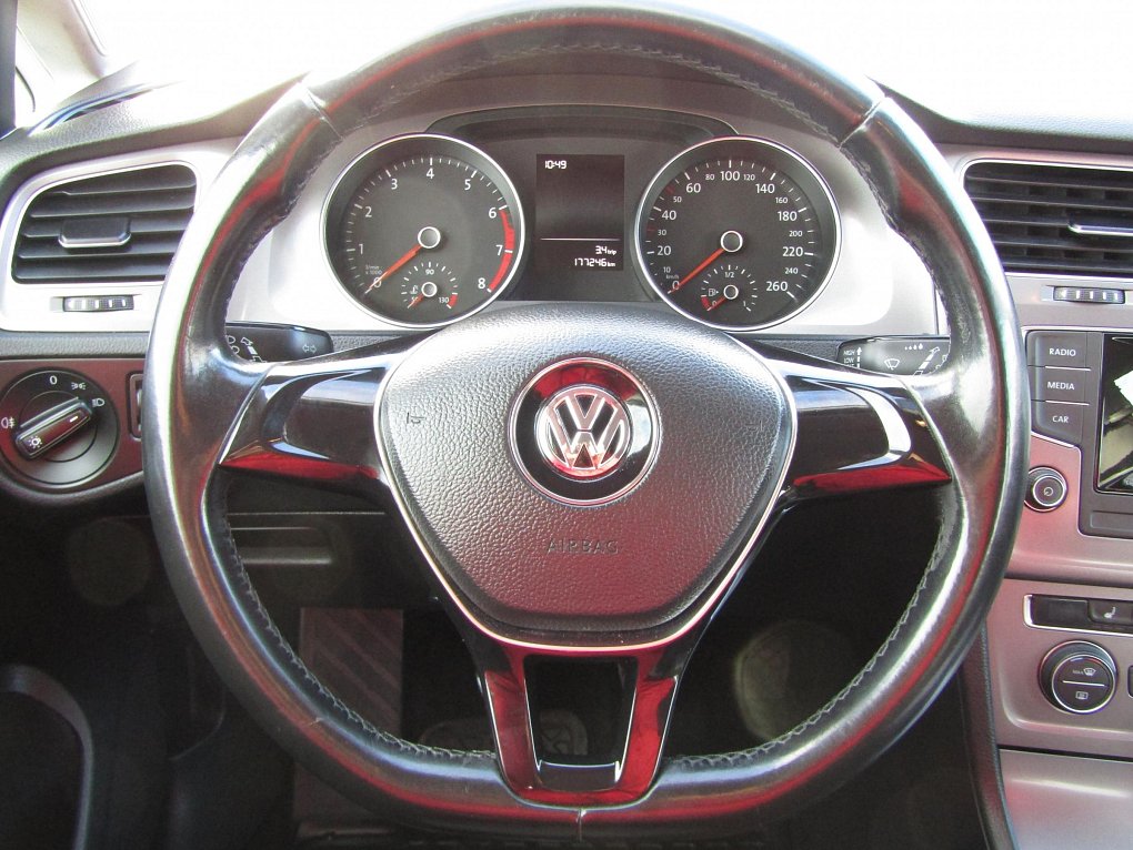Volkswagen Golf 1.2 TSi 