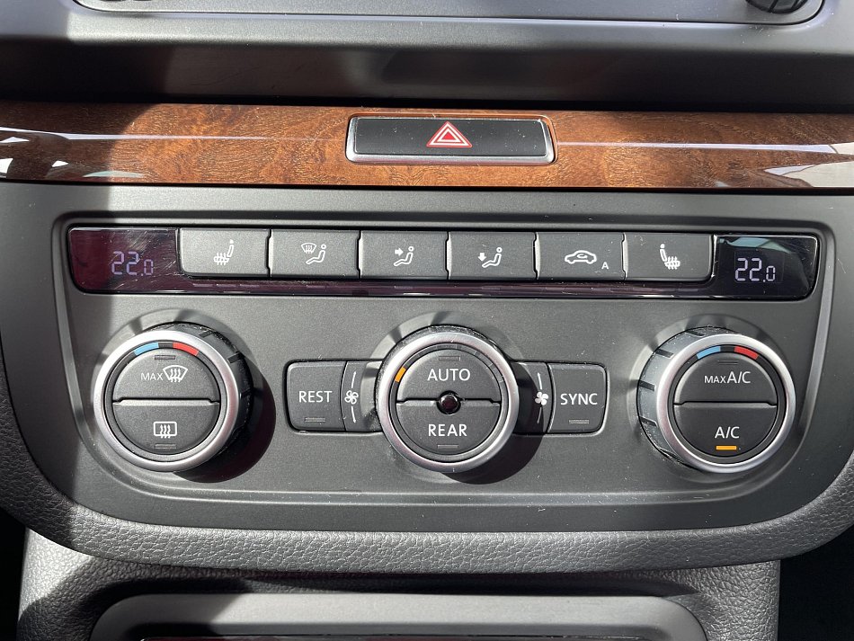 Volkswagen Sharan 2.0TDi  4x4