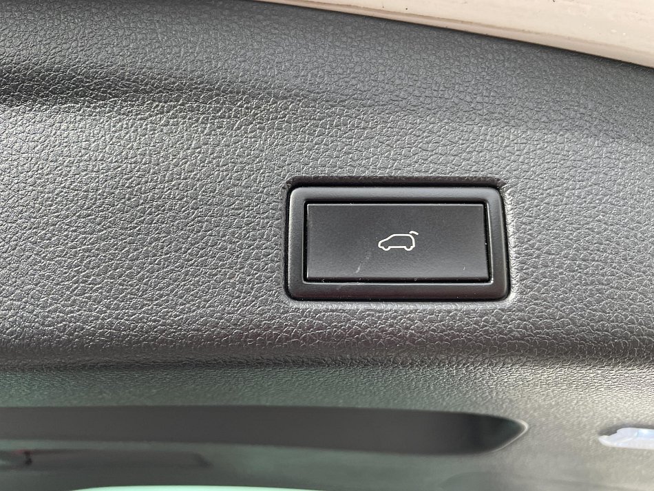 Volkswagen Sharan 2.0TDi  4x4