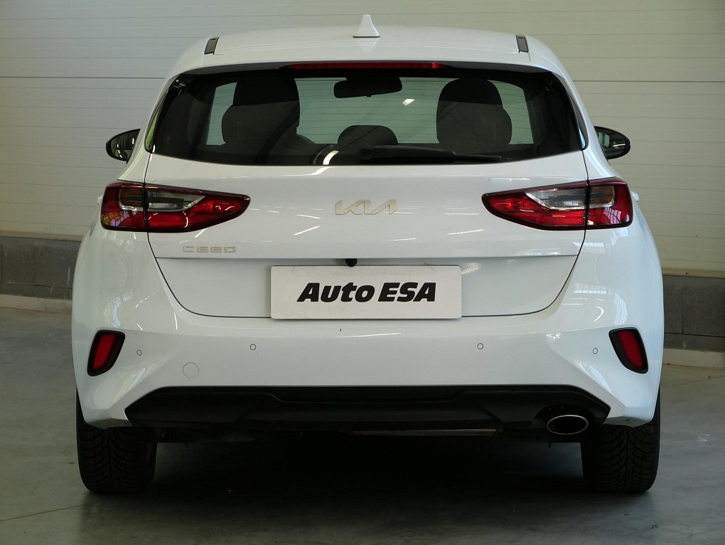 Kia Ceed 1.6 CRDi 