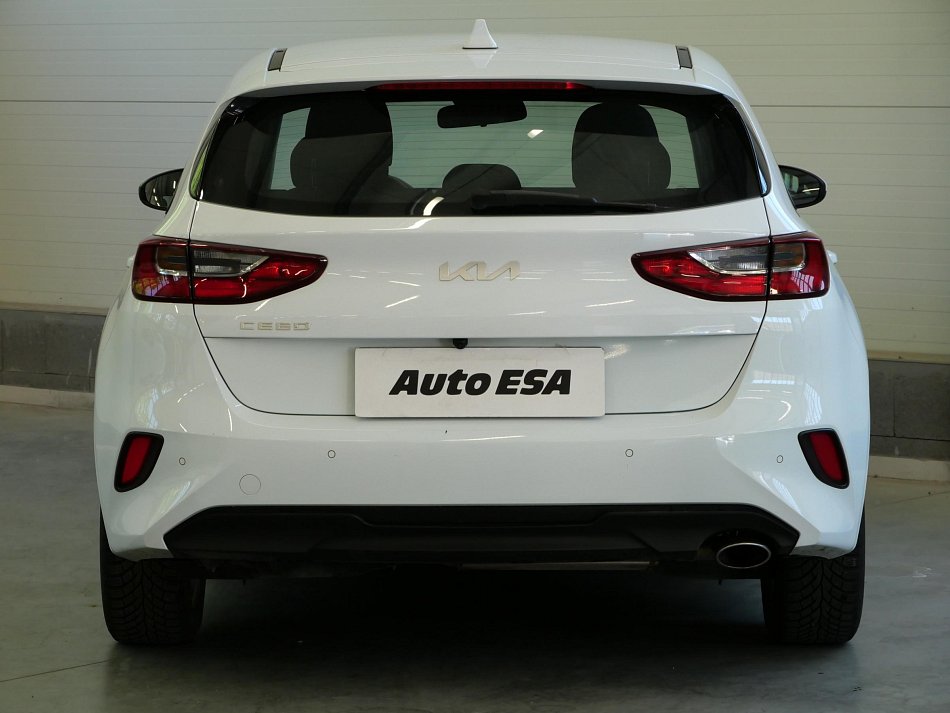 Kia Ceed 1.6 CRDi 