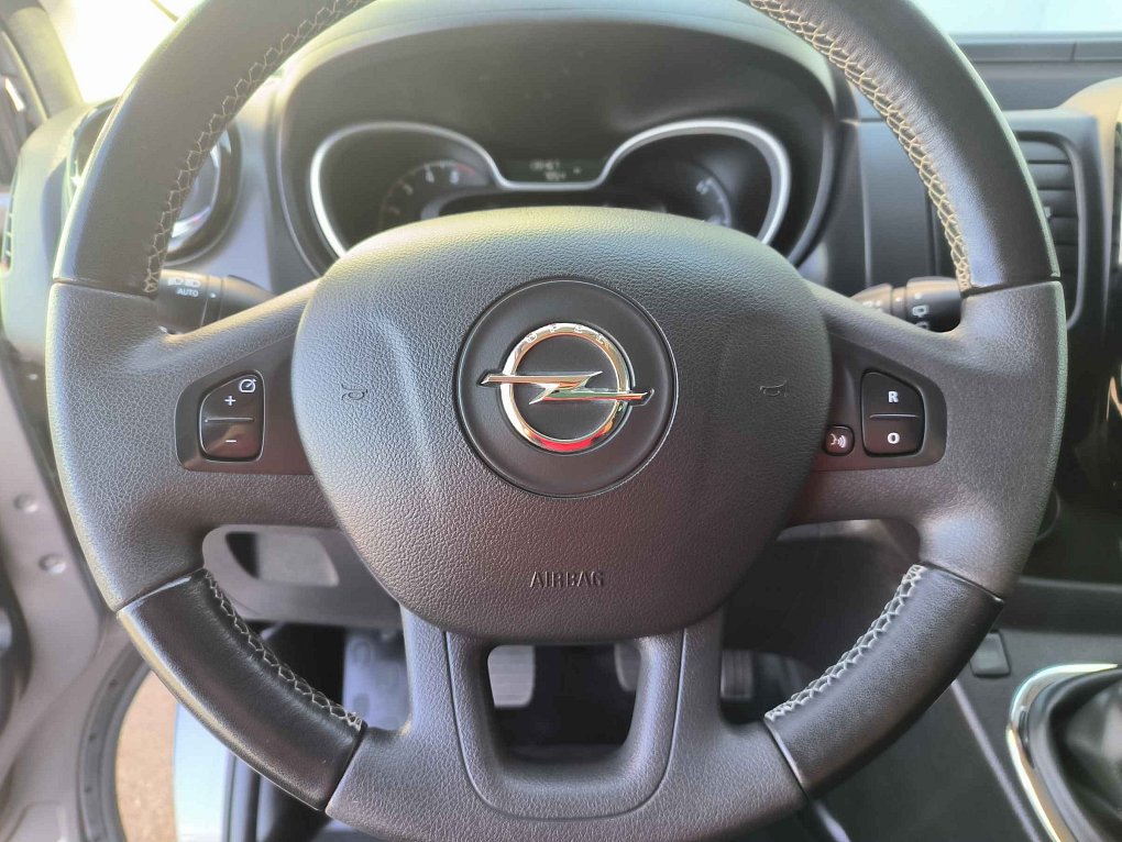 Opel Vivaro 1.6CDTi  L2 9míst