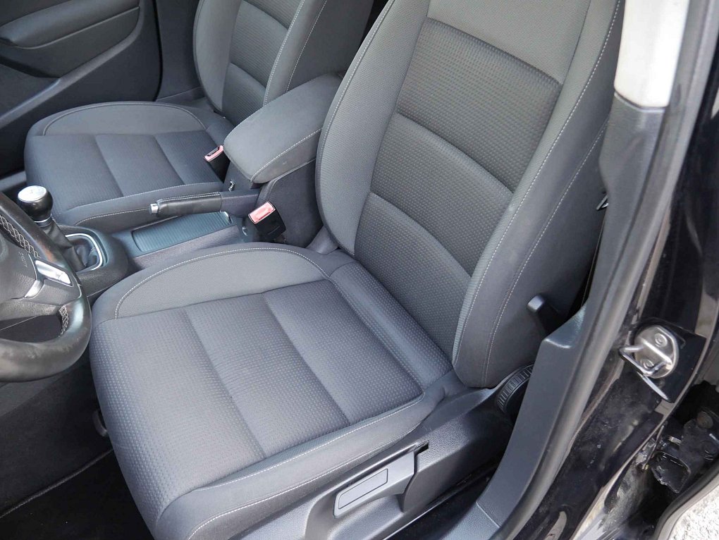 Volkswagen Golf 1.4TSI 