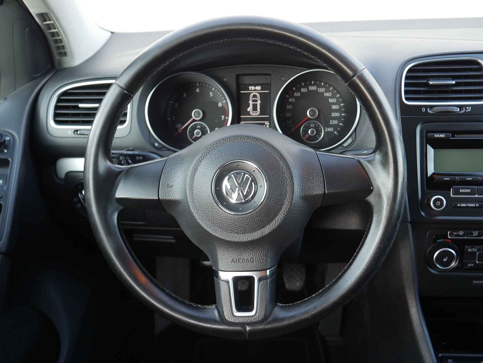 Volkswagen Golf 1.4TSI 
