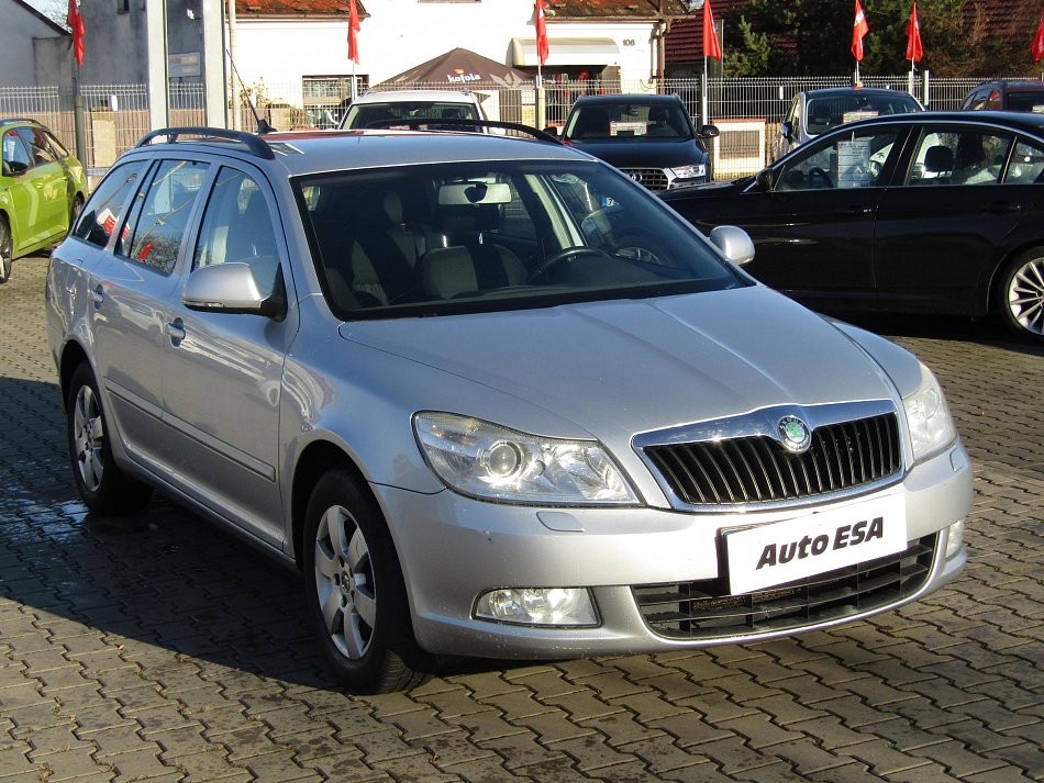 Škoda Octavia II 2.0TDi Elegance