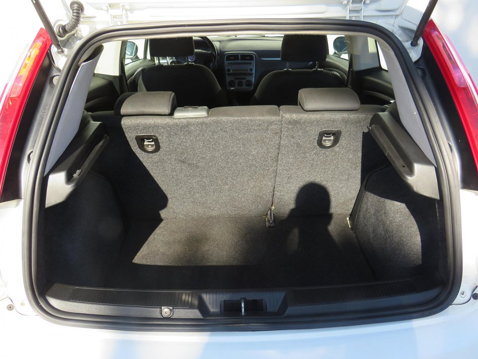 Fiat Punto 1.4 i 