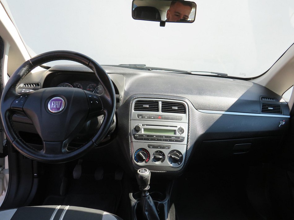 Fiat Punto 1.4 i 