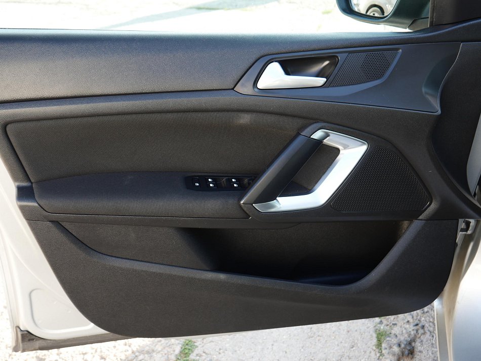 Peugeot 308 1.2 PT 