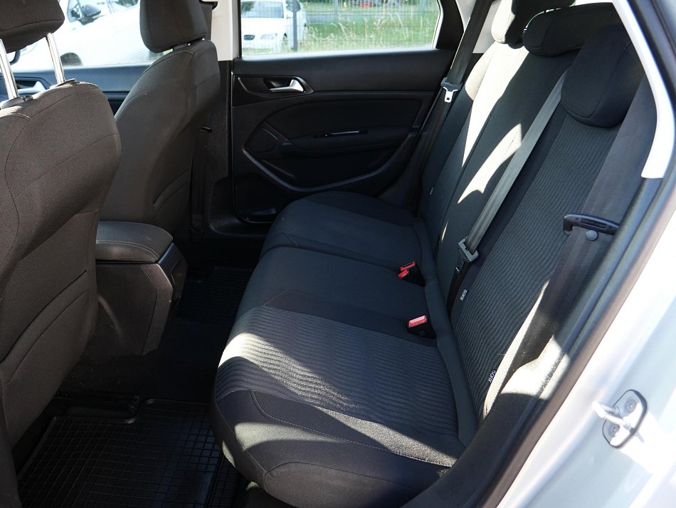 Peugeot 308 1.2 PT 