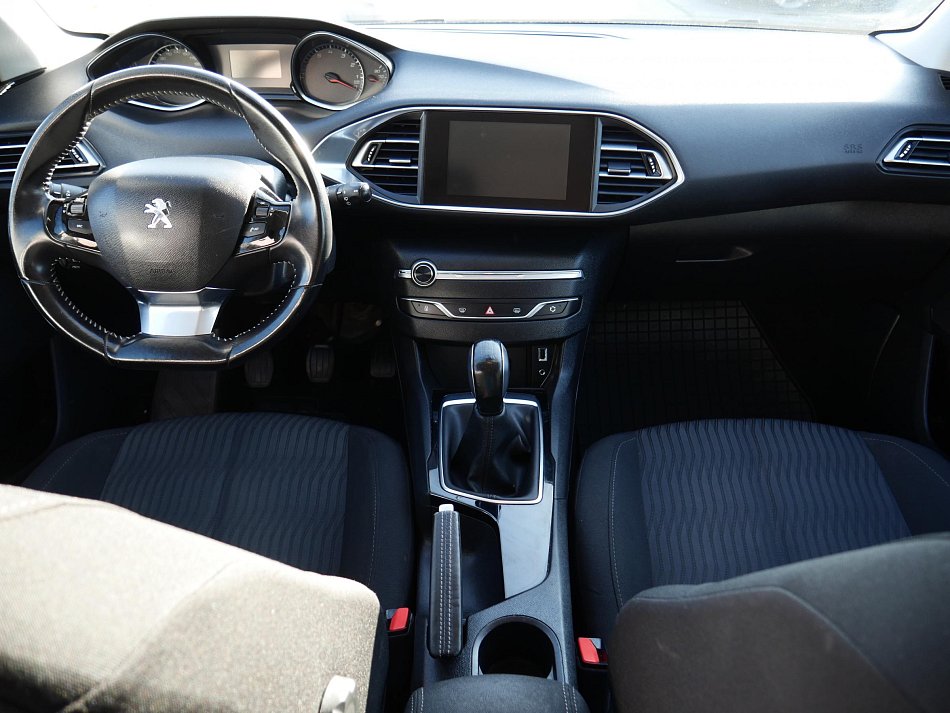 Peugeot 308 1.2 PT 