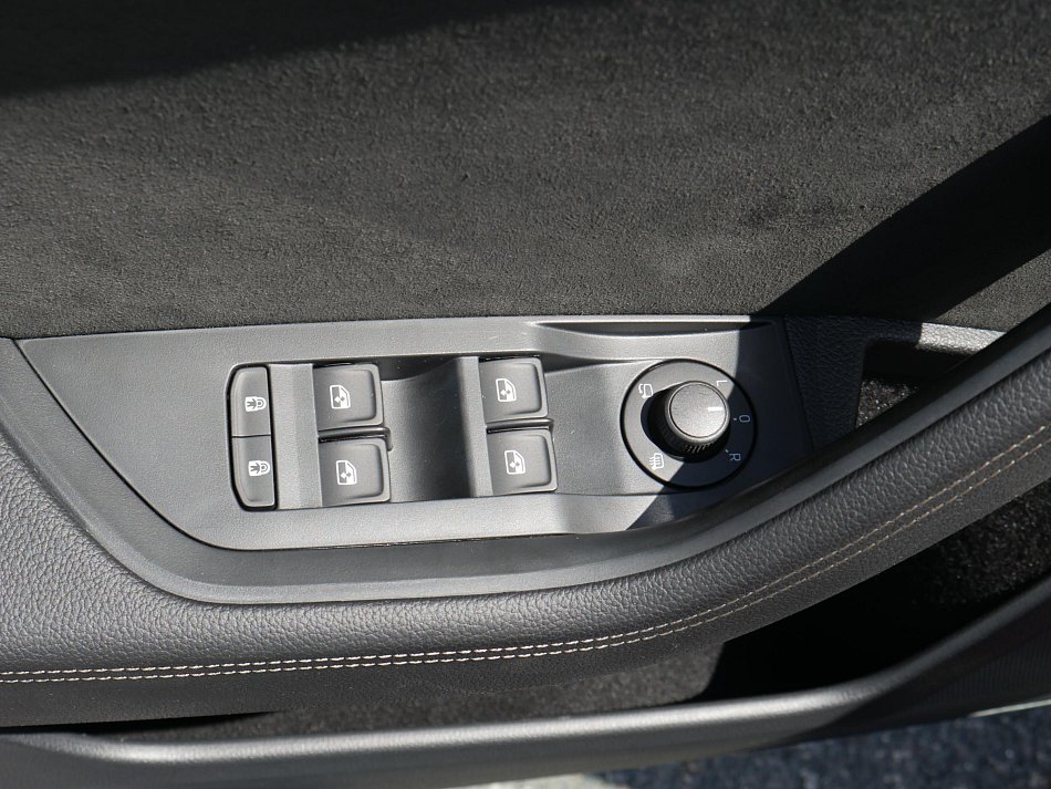 Škoda Superb III 2.0 TDi Scout 4x4