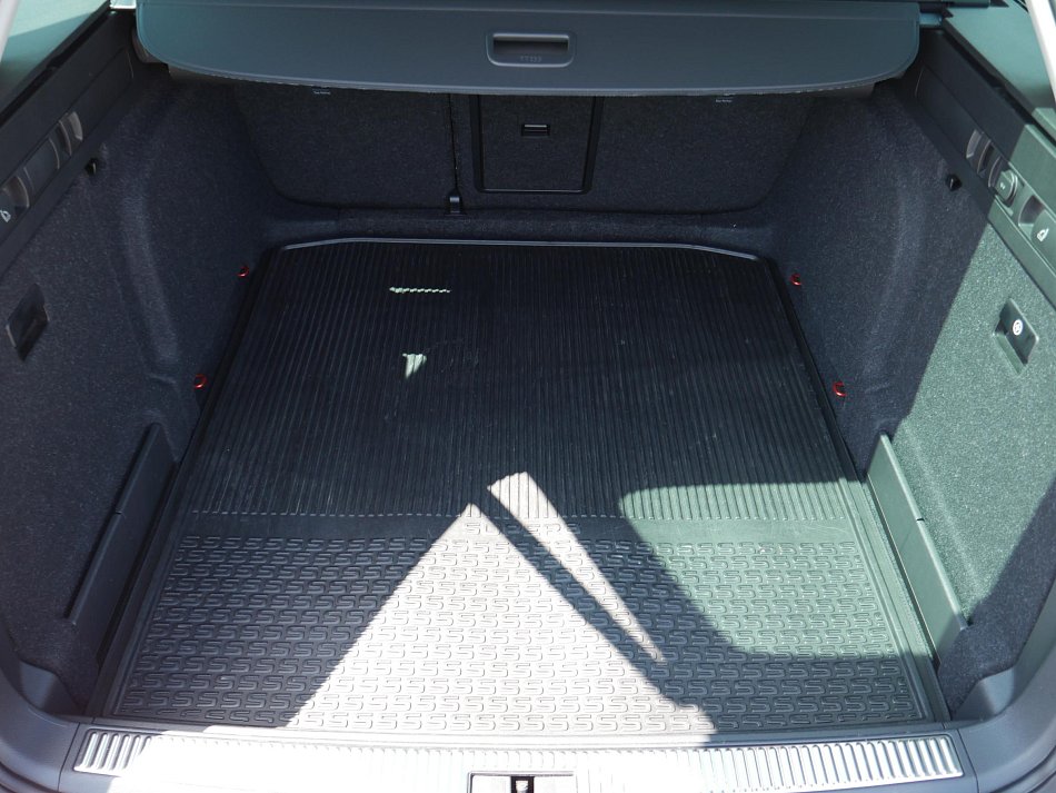 Škoda Superb III 2.0 TDi Scout 4x4