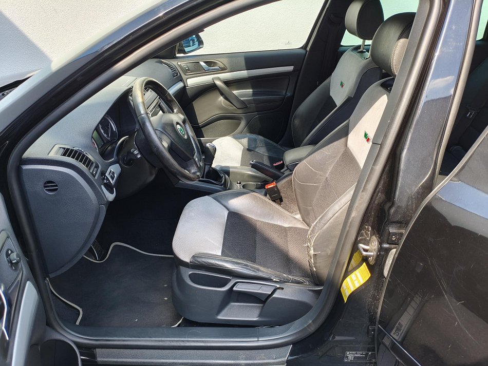 Škoda Octavia II 2.0TDi RS