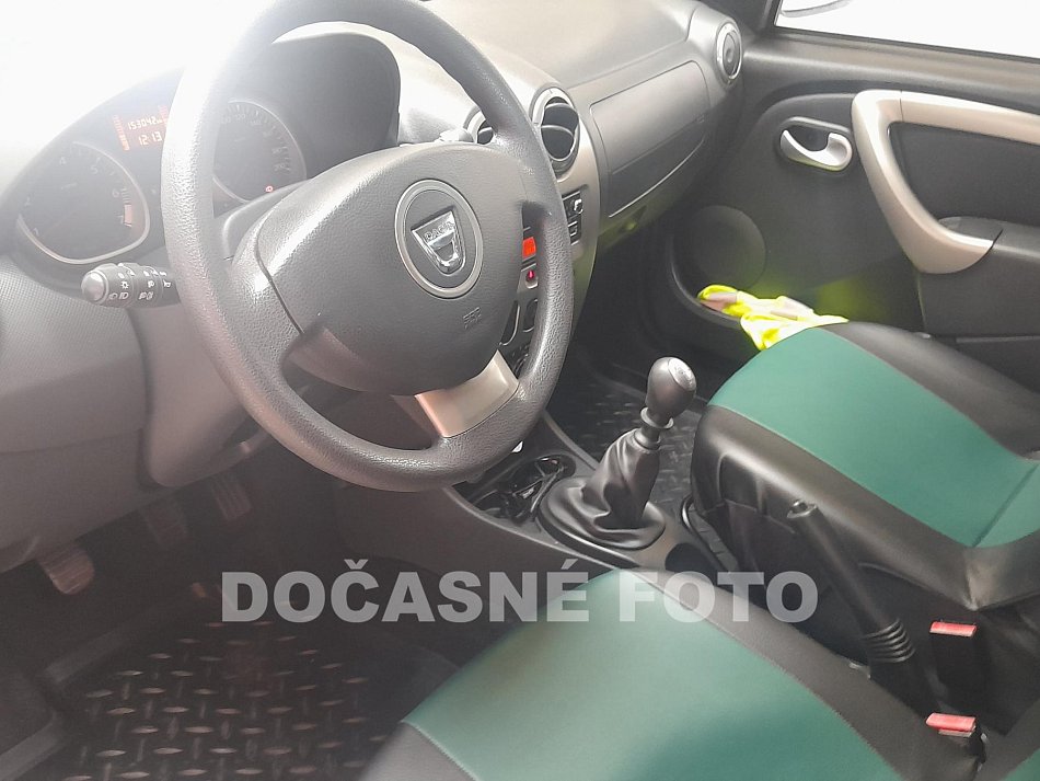 Dacia Duster 1.6i 