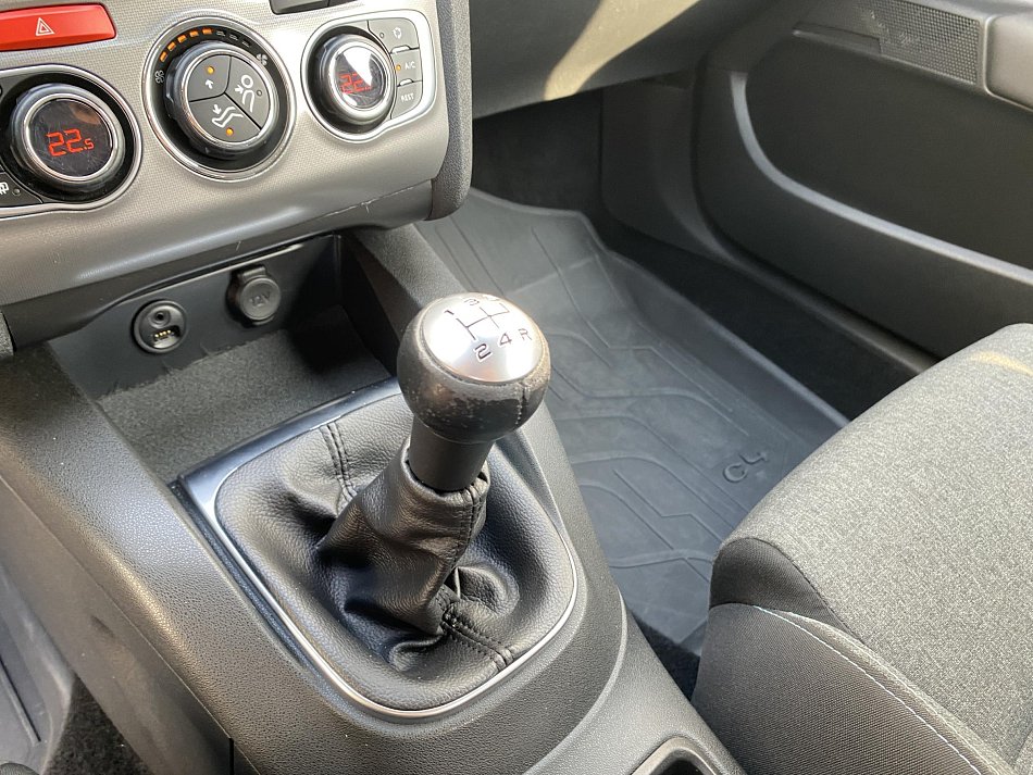 Citroën C4 1.2 i 