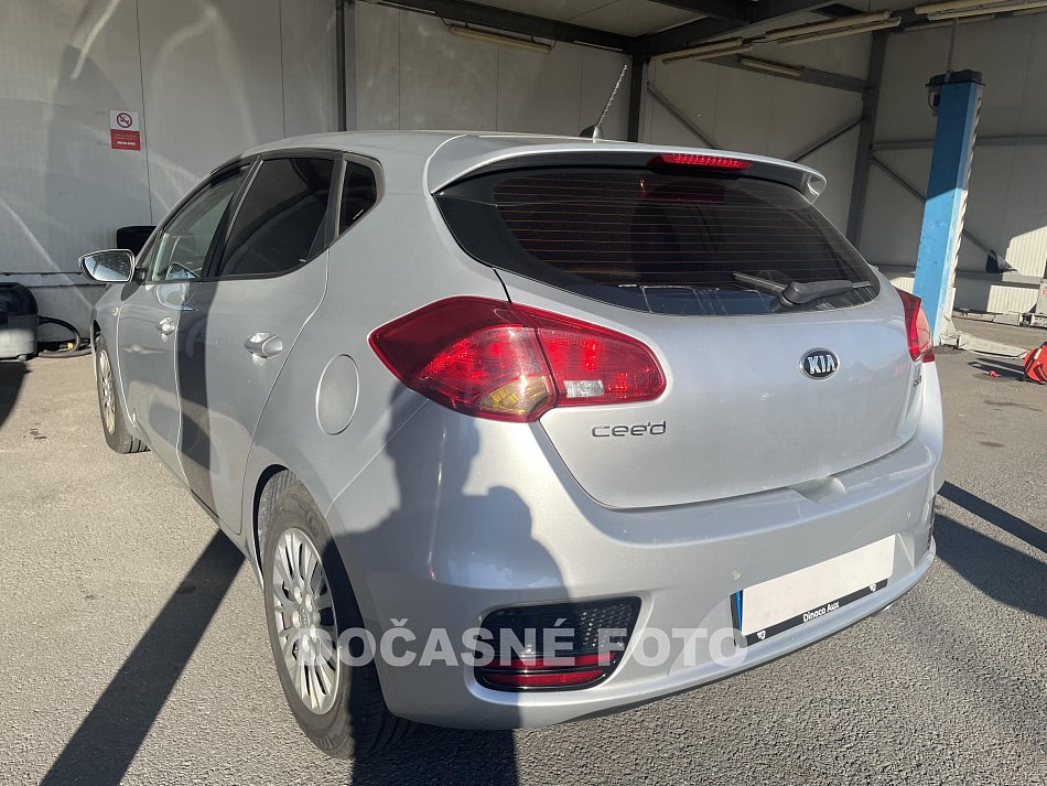 Kia Ceed 1.6 CRDi 