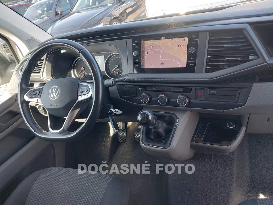 Volkswagen Transporter 2.0TDi  L2H1 T6.1