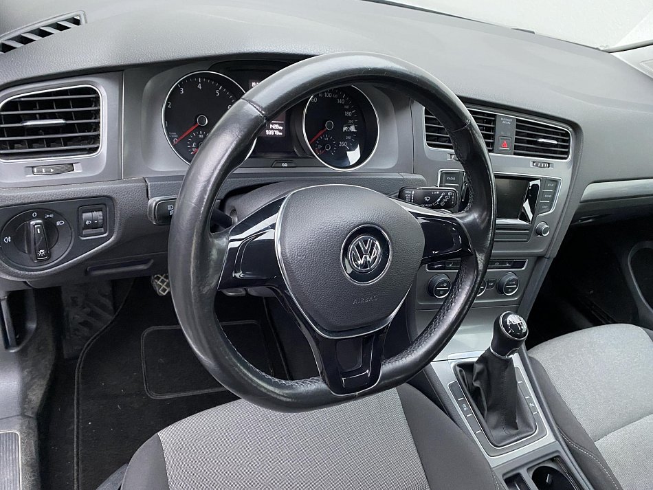 Volkswagen Golf 1.2 TSi Trendline VII