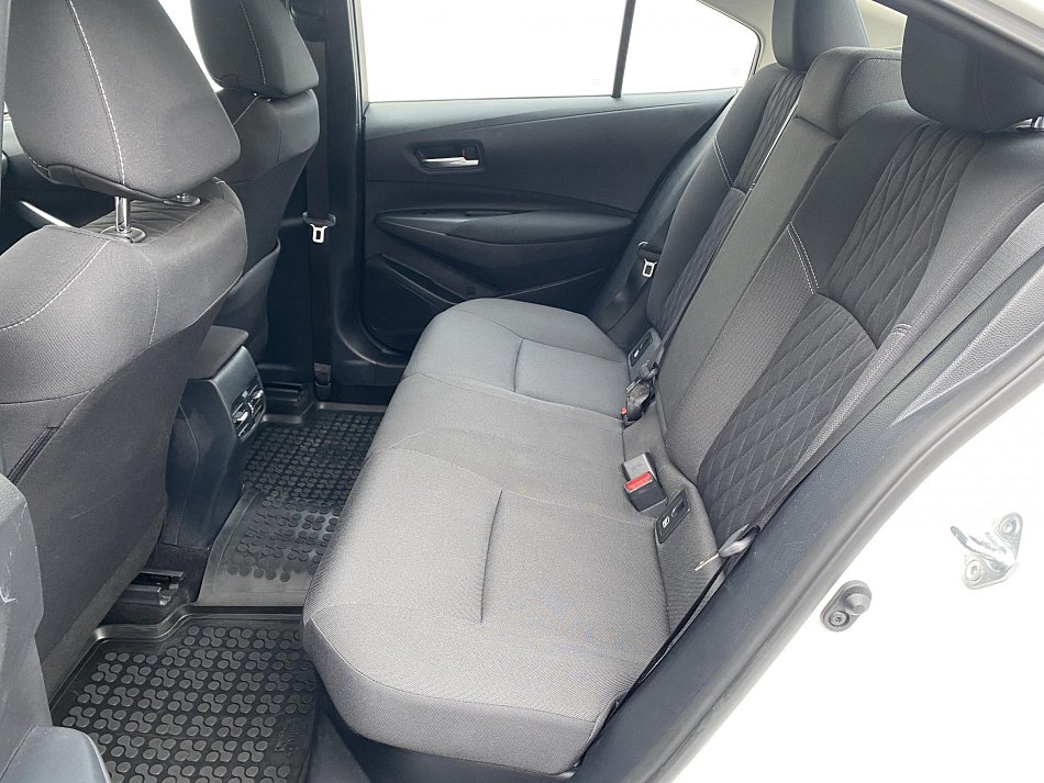 Toyota Corolla 1.8 Hybrid 