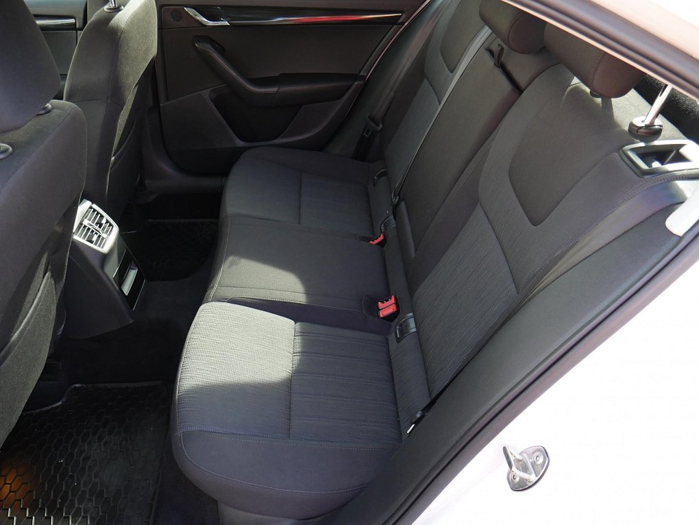 Škoda Octavia III 1.6 TDi Style