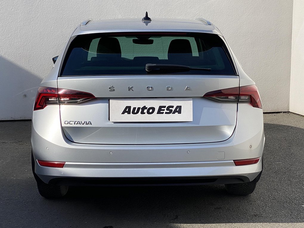Škoda Octavia IV 1.5 TSi Style