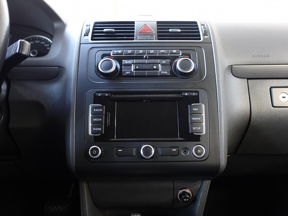 Volkswagen Touran 1.6 TDi 