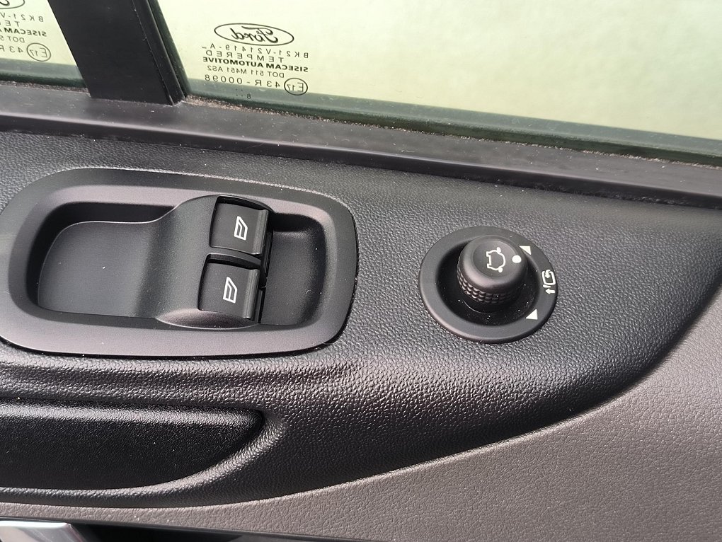 Ford Transit Custom 2.0TDCi Trend L1 5míst