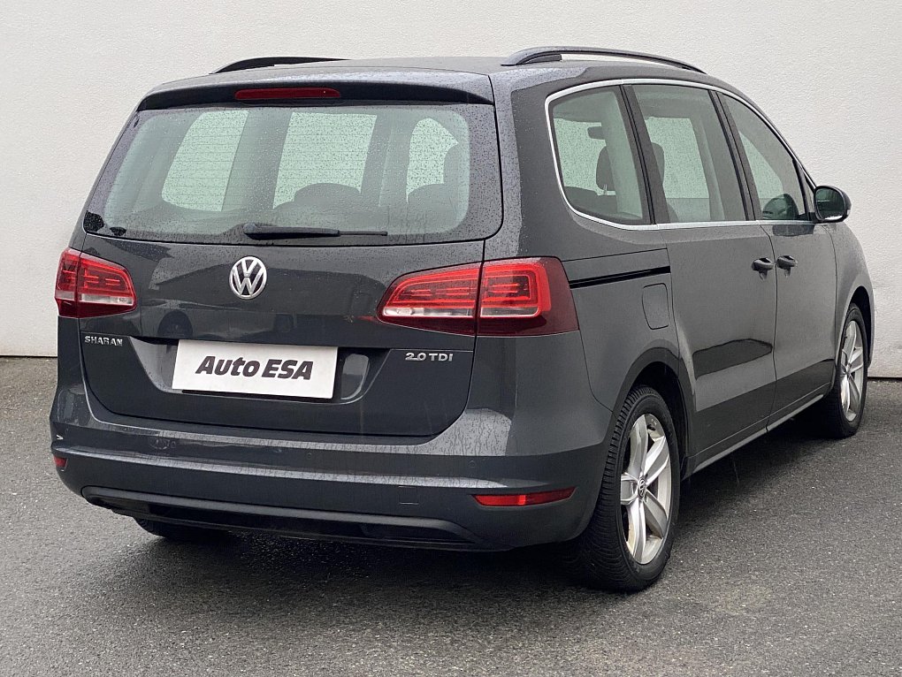 Volkswagen Sharan 2.0 TDi 
