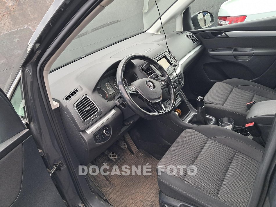 Volkswagen Sharan 2.0 tdi 