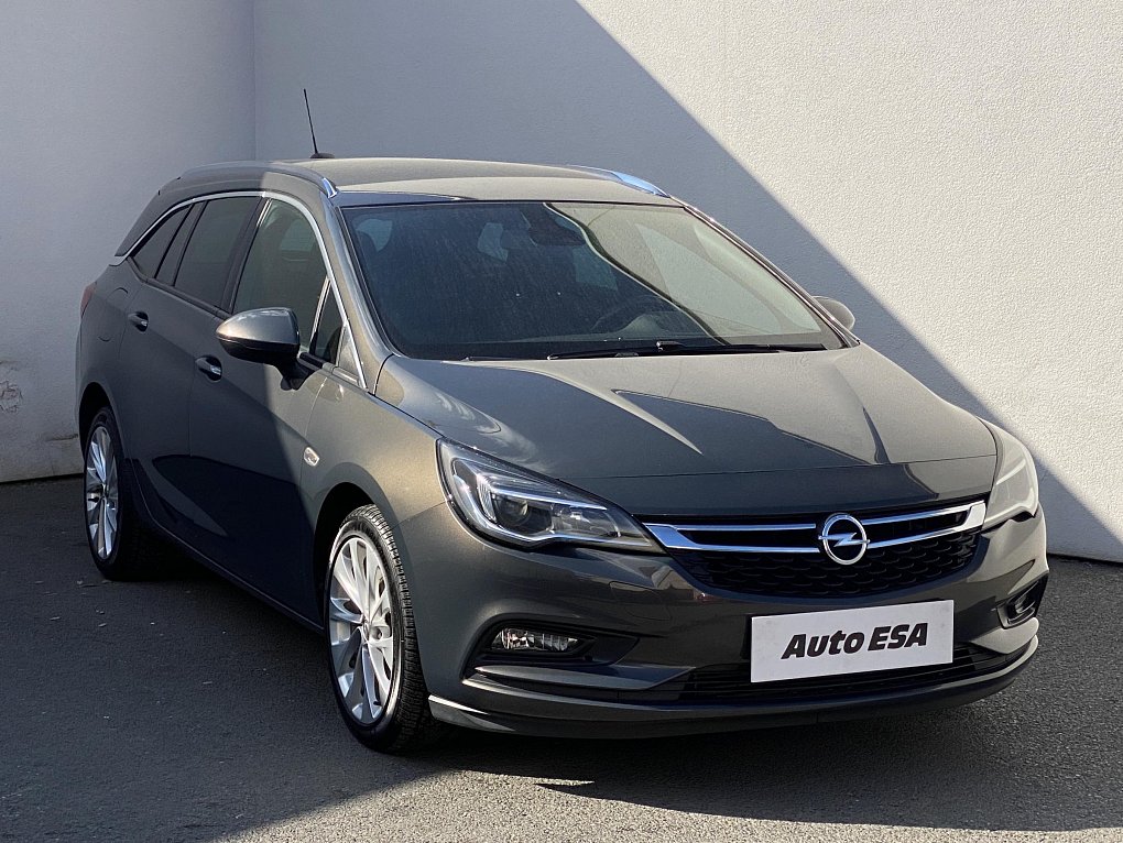 Opel Astra 1.4 T Innovation