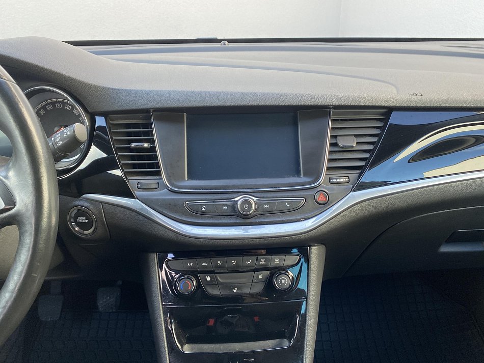 Opel Astra 1.4 T Innovation