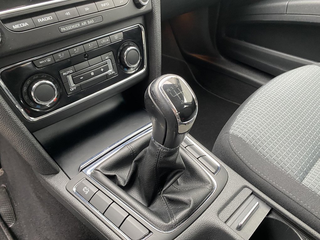 Škoda Superb II 1.4 TSi 