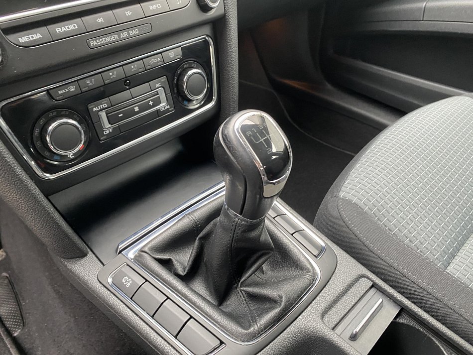 Škoda Superb II 1.4 TSi 