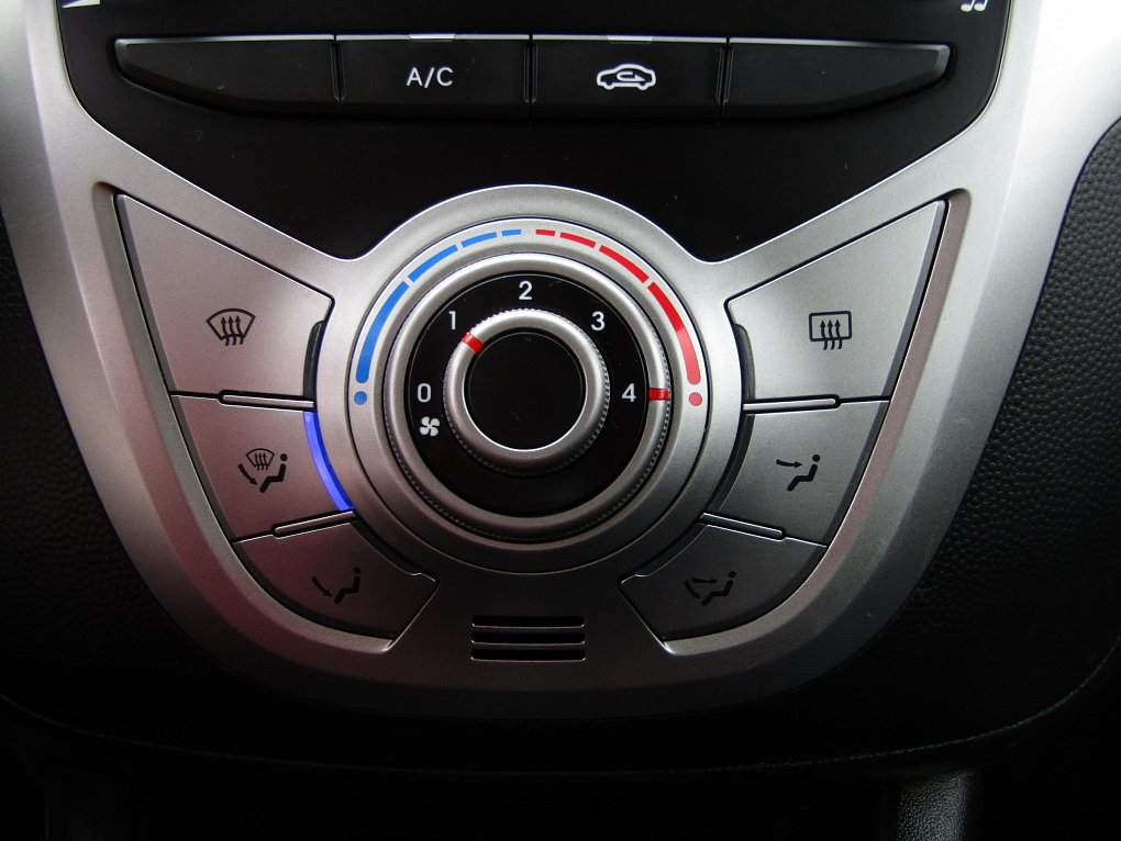 Hyundai Ix20 1.6i 