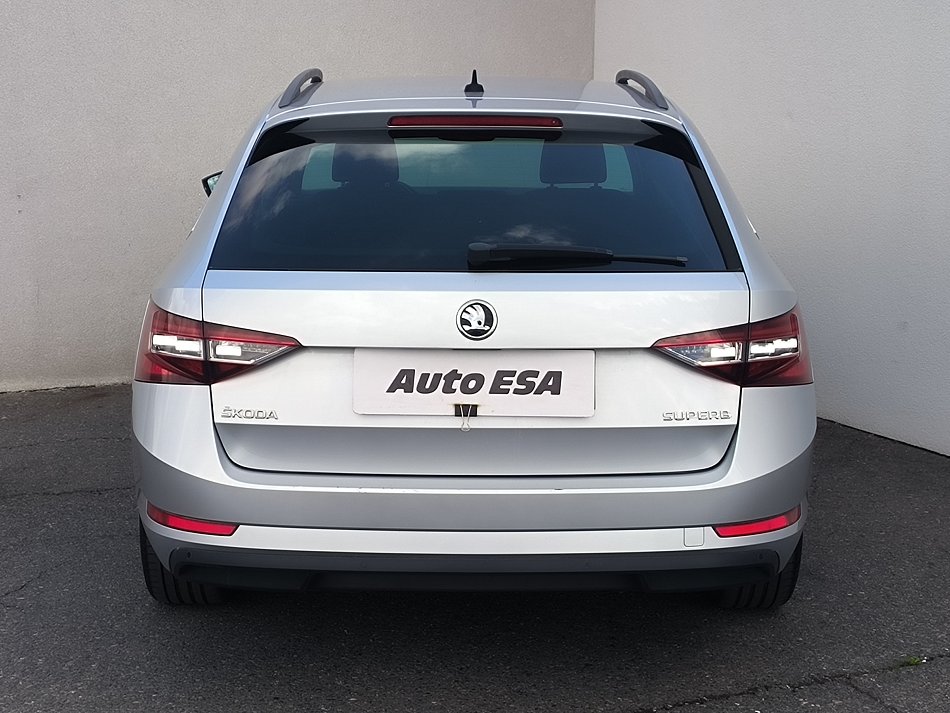 Škoda Superb III 2.0 TDi 