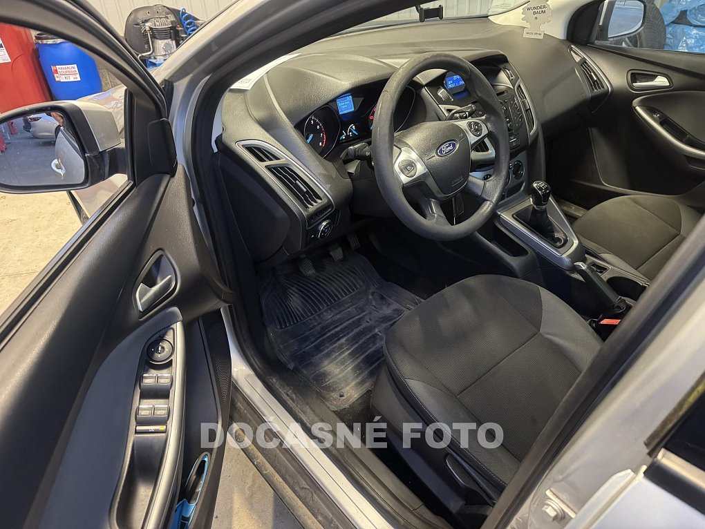 Ford Focus 1.6 i 