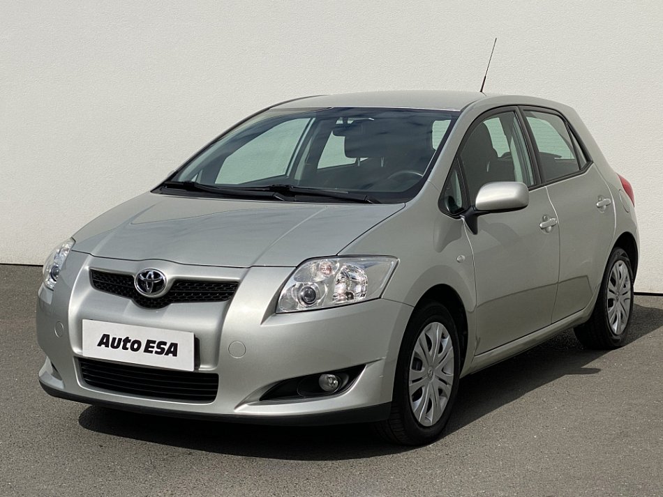 Toyota Auris 1.4 D 
