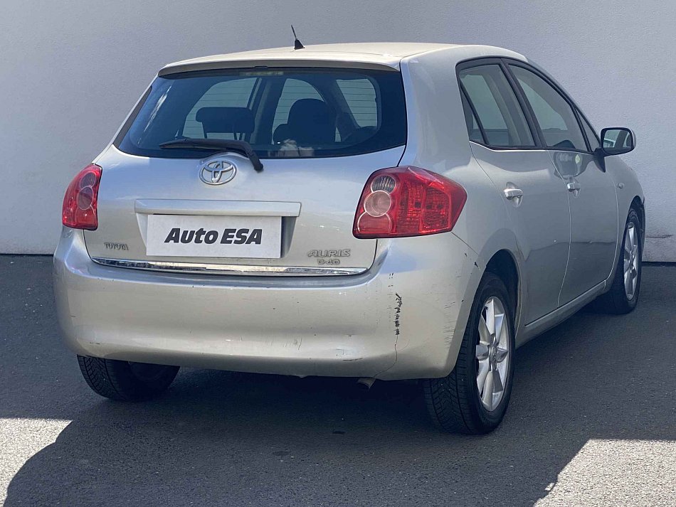 Toyota Auris 1.4 D 
