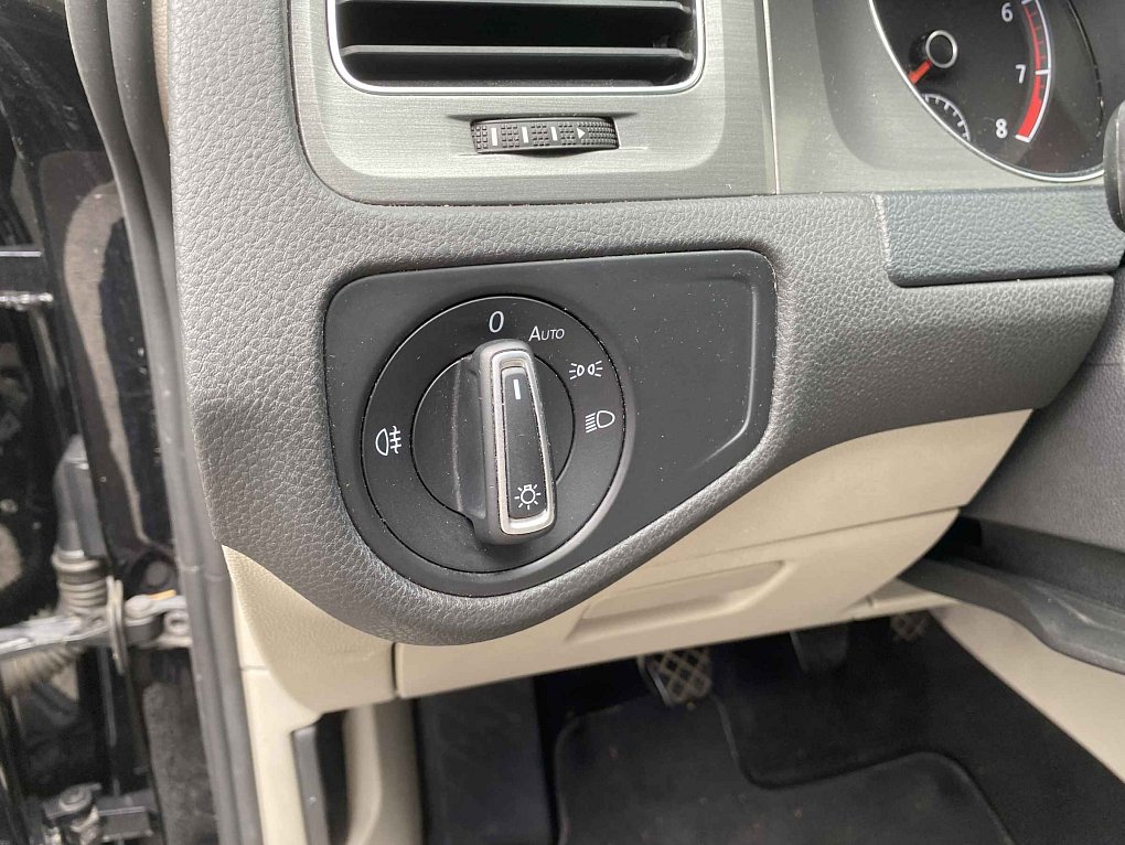 Volkswagen Golf 1.2 TSi 