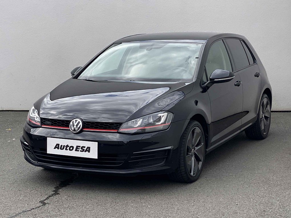 Volkswagen Golf 1.2 TSi 