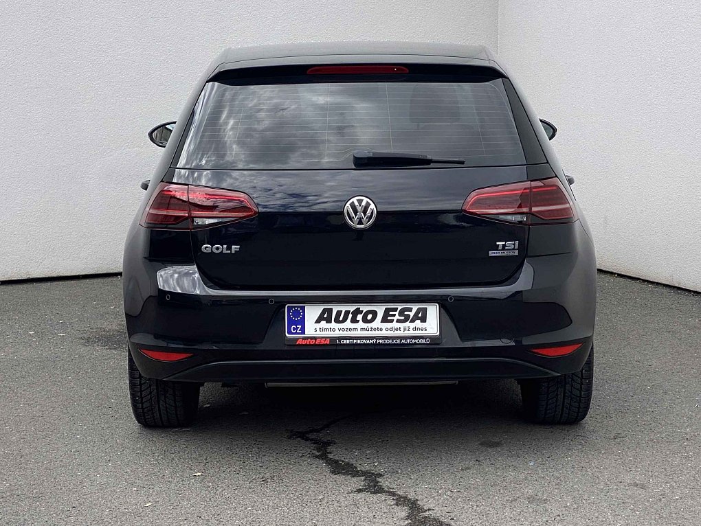 Volkswagen Golf 1.2 TSi 