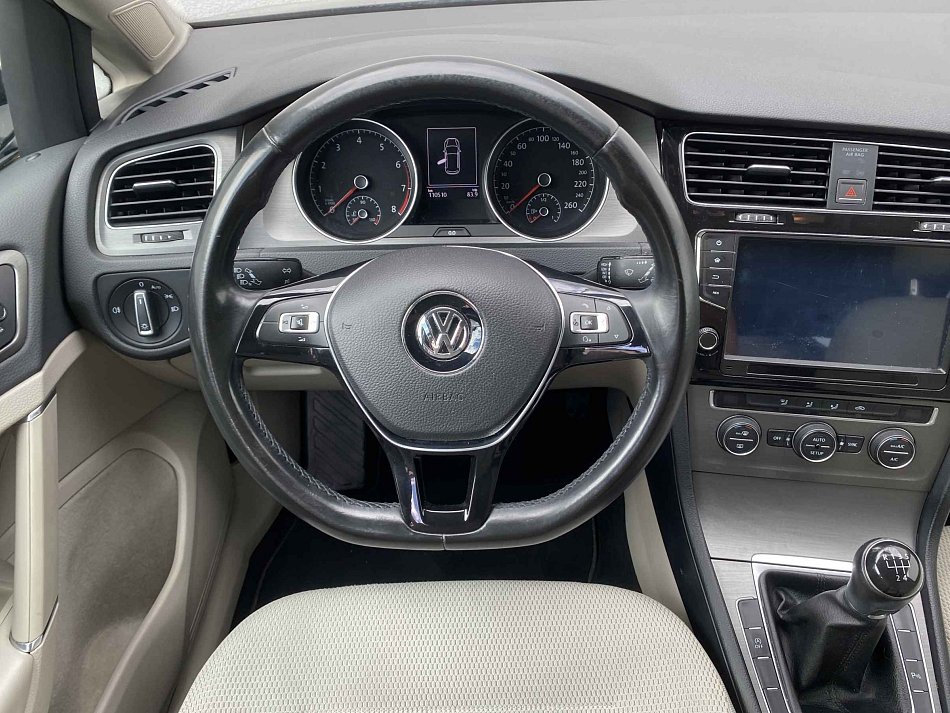 Volkswagen Golf 1.2 TSi 