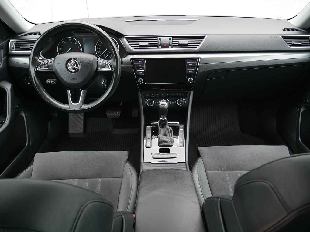 Škoda Superb III 2.0 TDi 