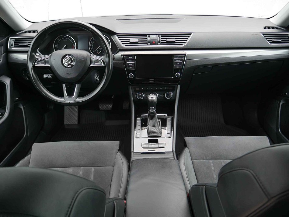 Škoda Superb III 2.0 TDi 