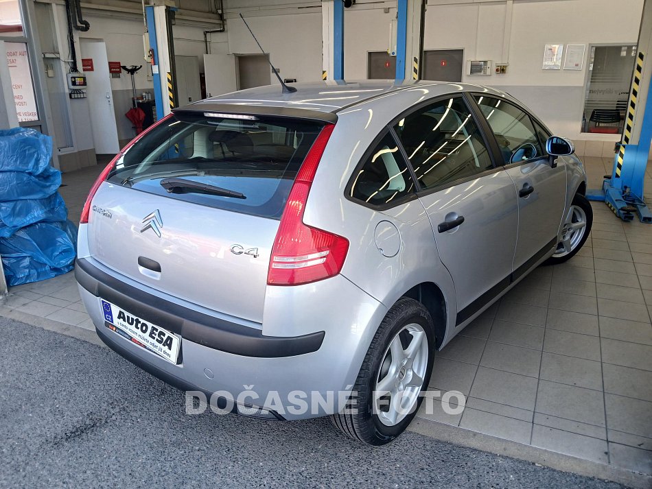 Citroën C4 1.6i 