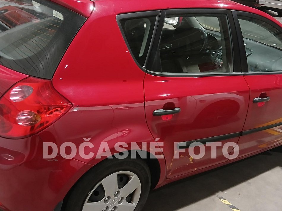 Kia Ceed 1.4 16V 