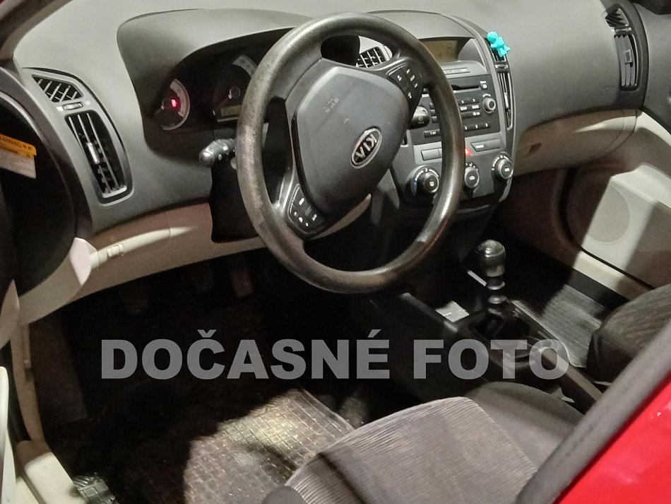Kia Ceed 1.4 16V 