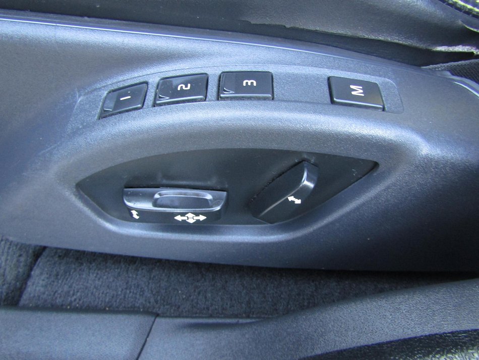 Volvo XC60 2.4 D5 Summum 4x4