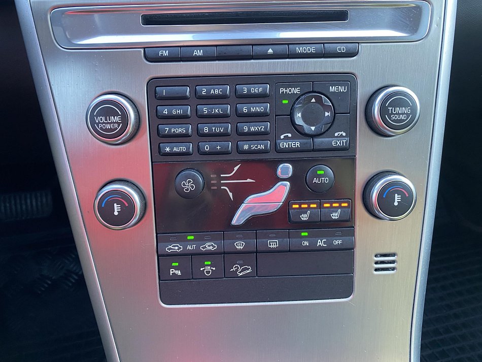 Volvo XC60 2.4 D5 Summum 4x4